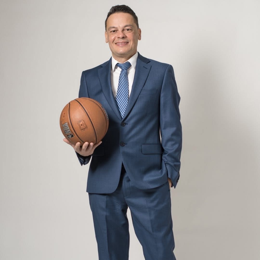 Scott Alvarez